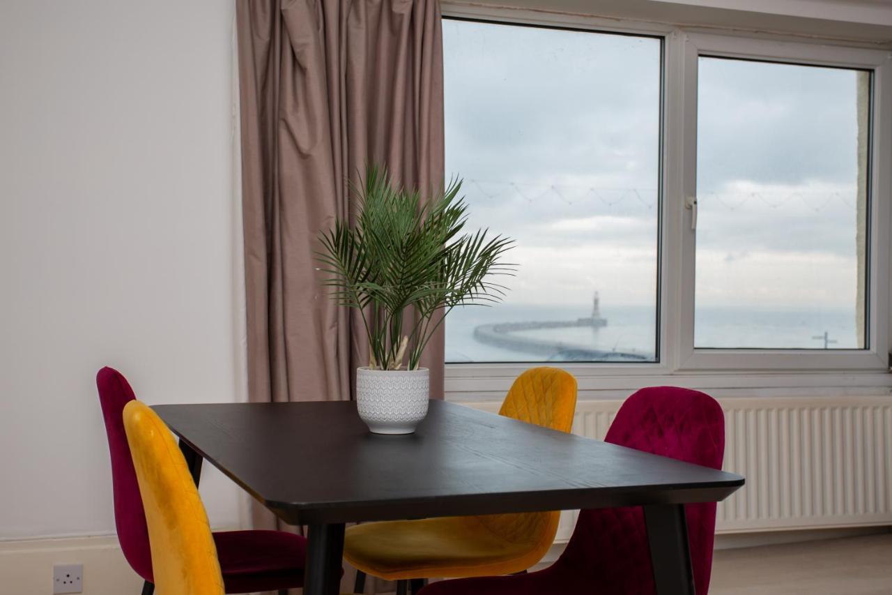 Roker Sea Front Apartments By #Shortstaysaway サンダーランド エクステリア 写真